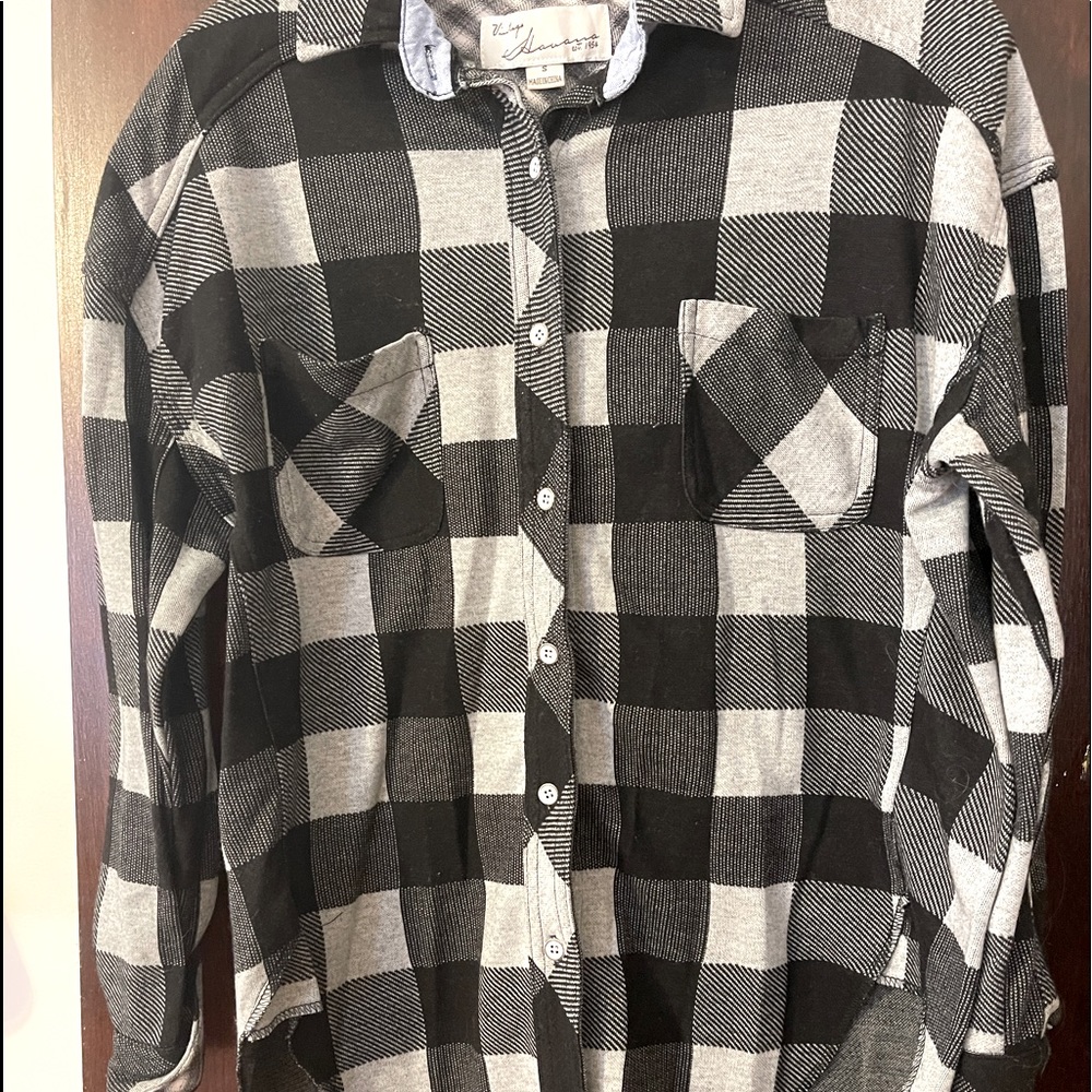 Vintage Havana Plaid Flannel…Nice Thick Material